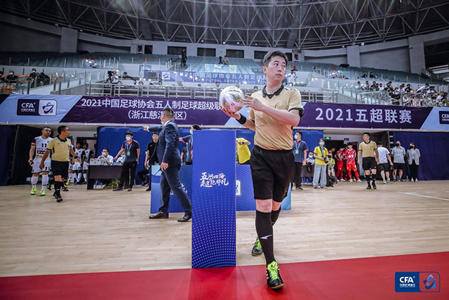 组图：世界杯-法国VS英格兰 萨卡完成帽子戏法